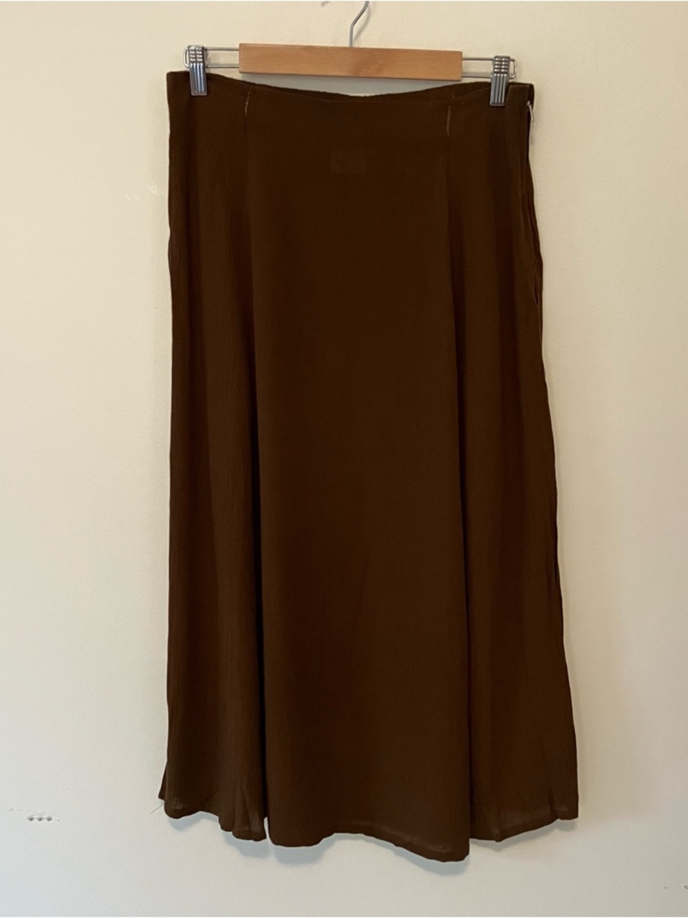 Women's Brown Rayon Maxi Crinkle Skirt XL Boho Festival Very Vineyard Pull On